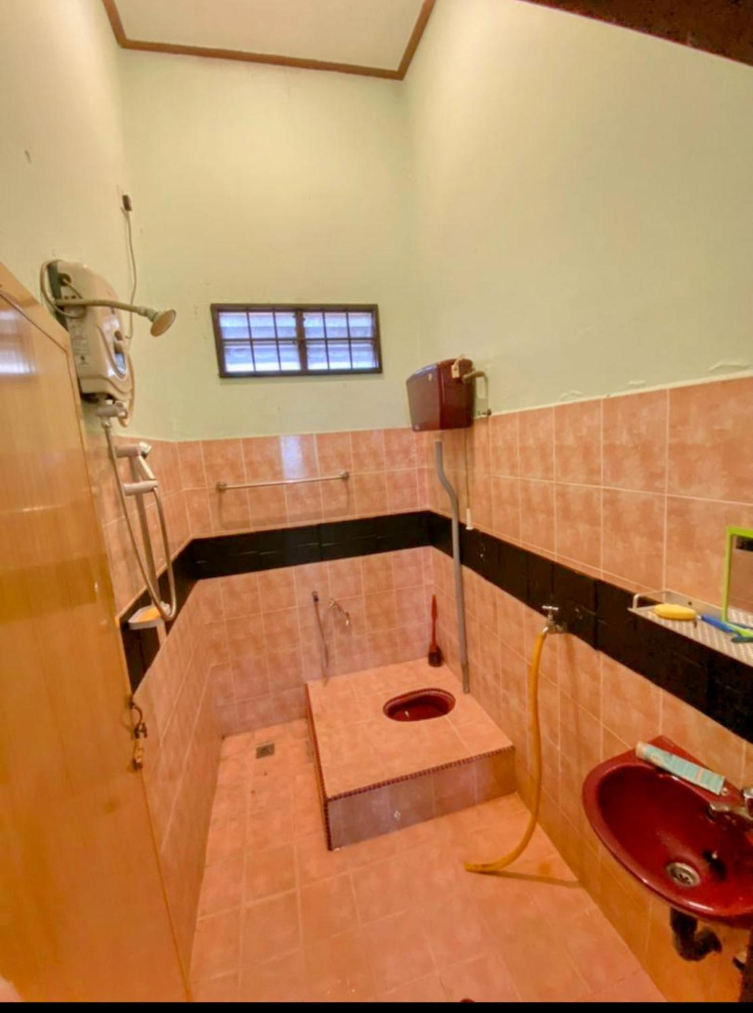 Umah Mama Apartment Куала Теренгану Екстериор снимка