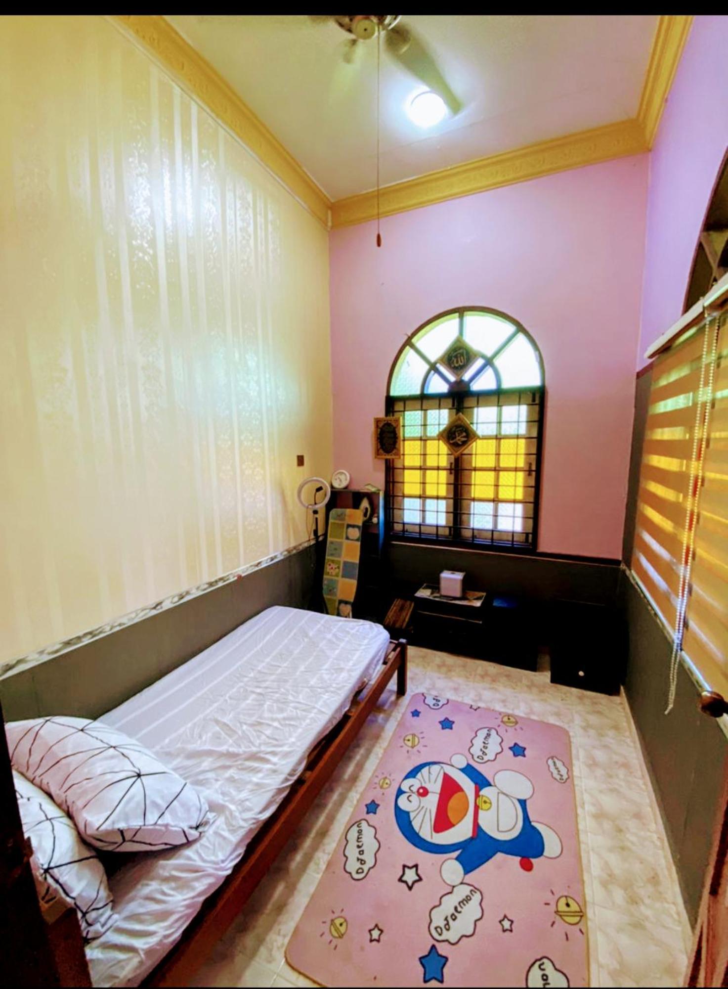 Umah Mama Apartment Куала Теренгану Екстериор снимка